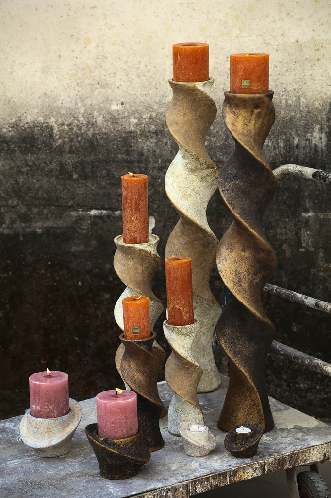 Bryah Black and gold cement kandelaar twist L