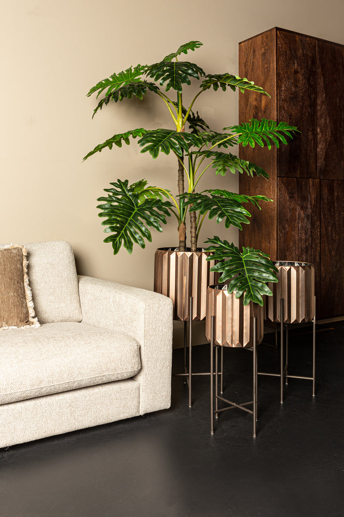 Eleyza Copper round iron pot on metal base M