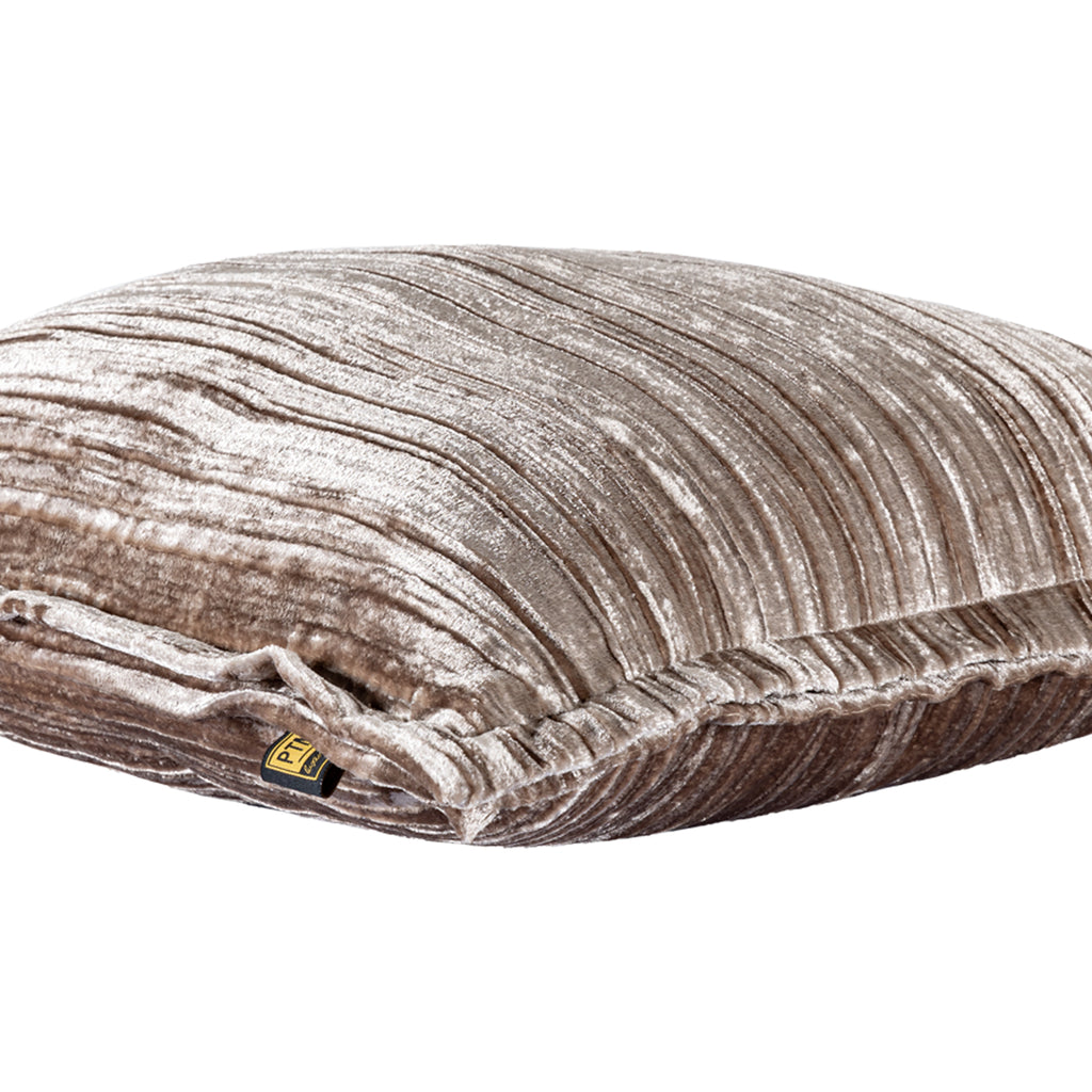 Senny Beige velvet vierkante kussen met ruffels S