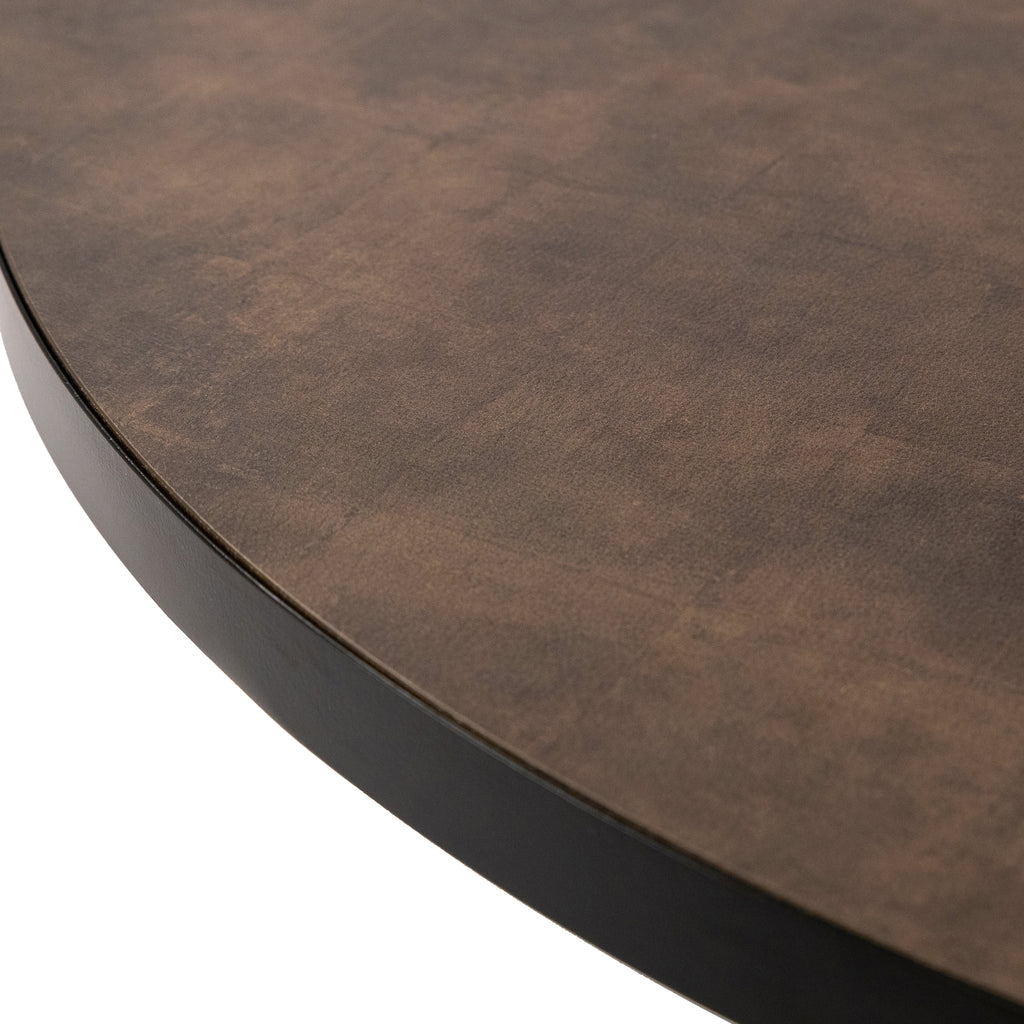Ronde eettafel 'Daan' 135cm, kleur zwart / lederlook bruin
